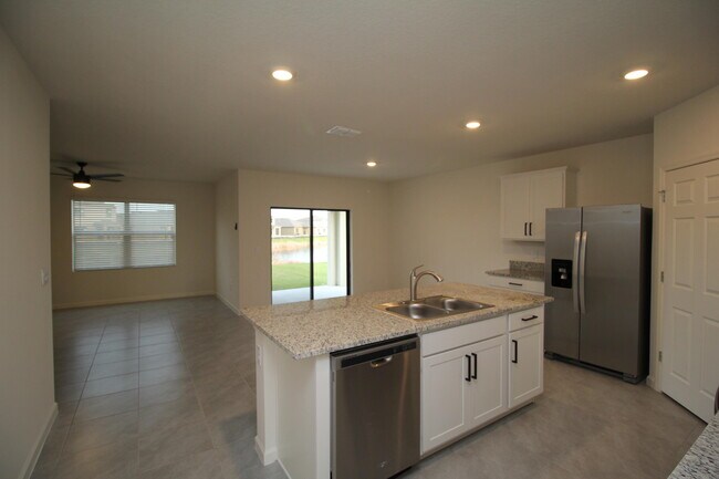Building Photo - 1405 Mineral Lp Dr NW