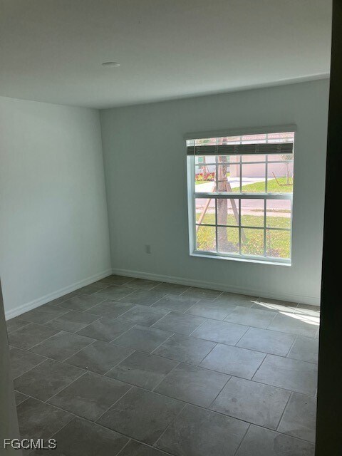 Building Photo - 3904 Treasure Oak Wy