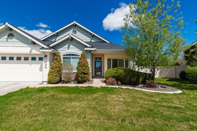 Building Photo - Beautiful Home in the Heart of Eagle