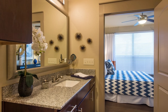 Building Photo - $1,000 off + $99 fee / 12-month leases!
