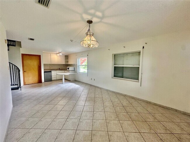 Building Photo - 709 S Lake Starr Blvd