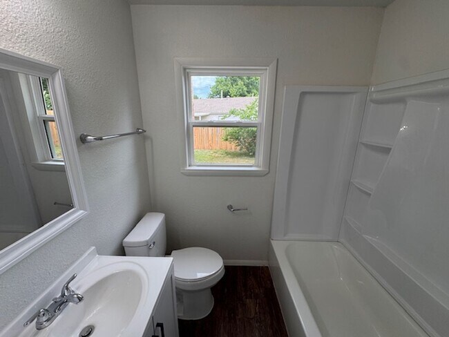 Building Photo - Brand New inside, great neighborhood and large fenced yard!  Call us today to make this your new ...