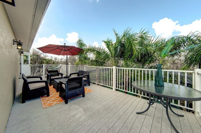 Building Photo - 24 Central Ave