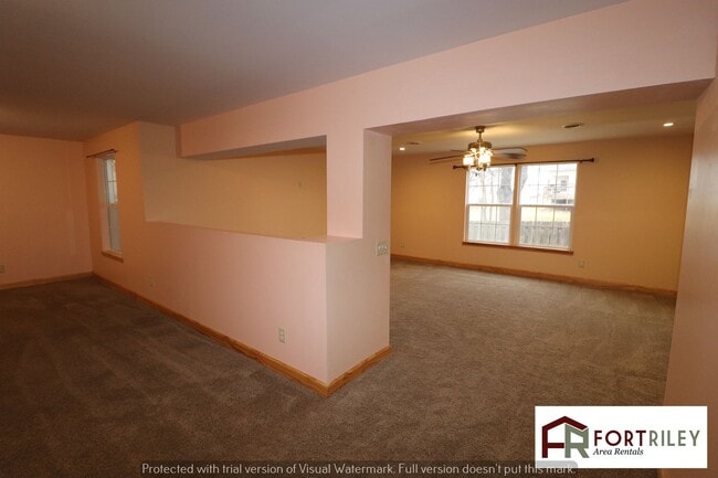 Building Photo - Gorgeous Home for Rent!