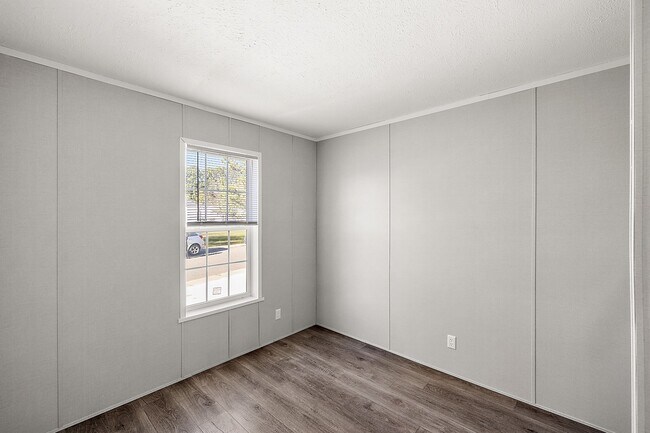 Building Photo - 405 Dorset Ln
