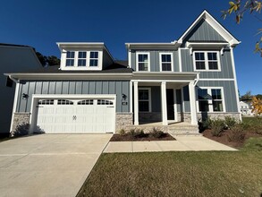 Building Photo - Newly Built 5BD, 4.5BA Knightdale Home wit...