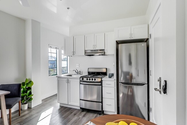 Floorplan - The Rose on Bond