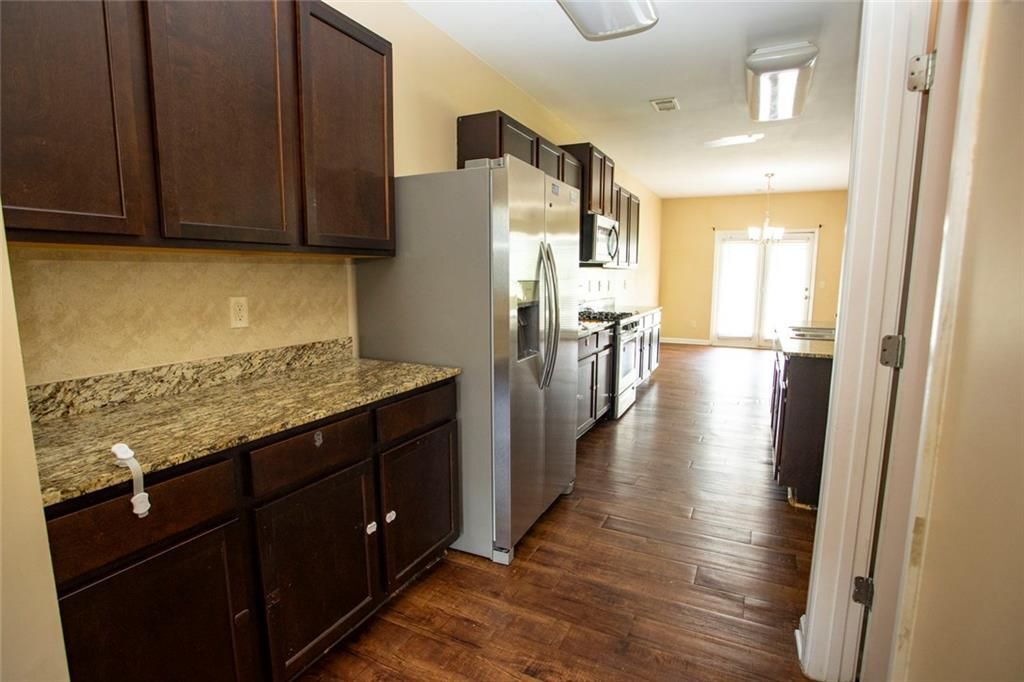 Building Photo - 141 Westin Way
