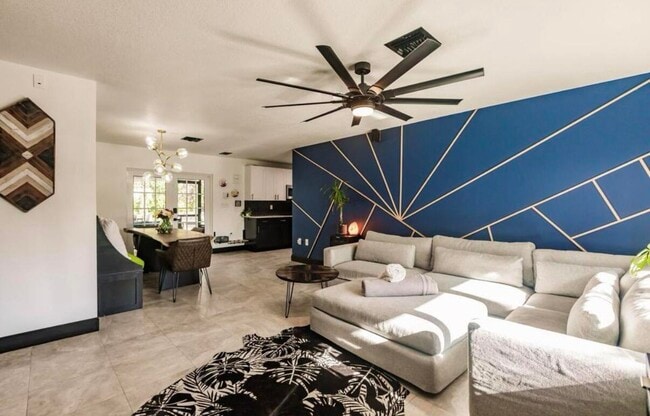 Building Photo - 1605 N N St