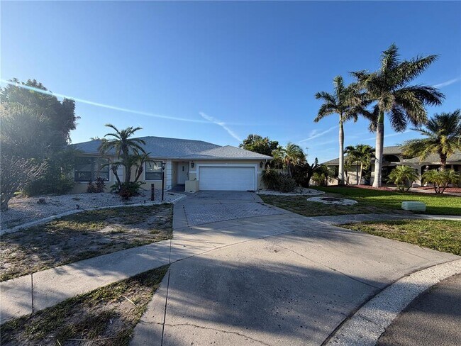 Building Photo - 6612 Black Fin Way