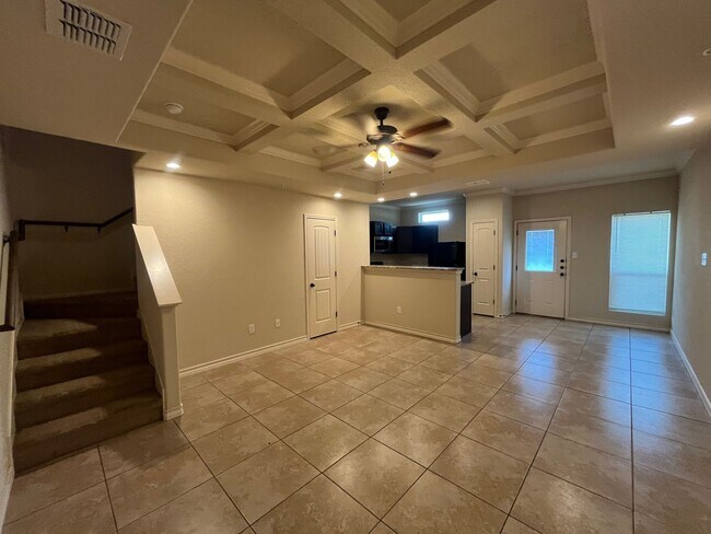 Building Photo - 7109 Micayla Cv