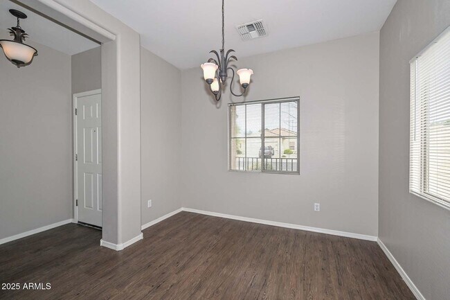 Building Photo - 17149 W Saguaro Ln