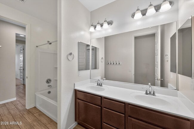 Building Photo - 20390 E Broadmoor Trail