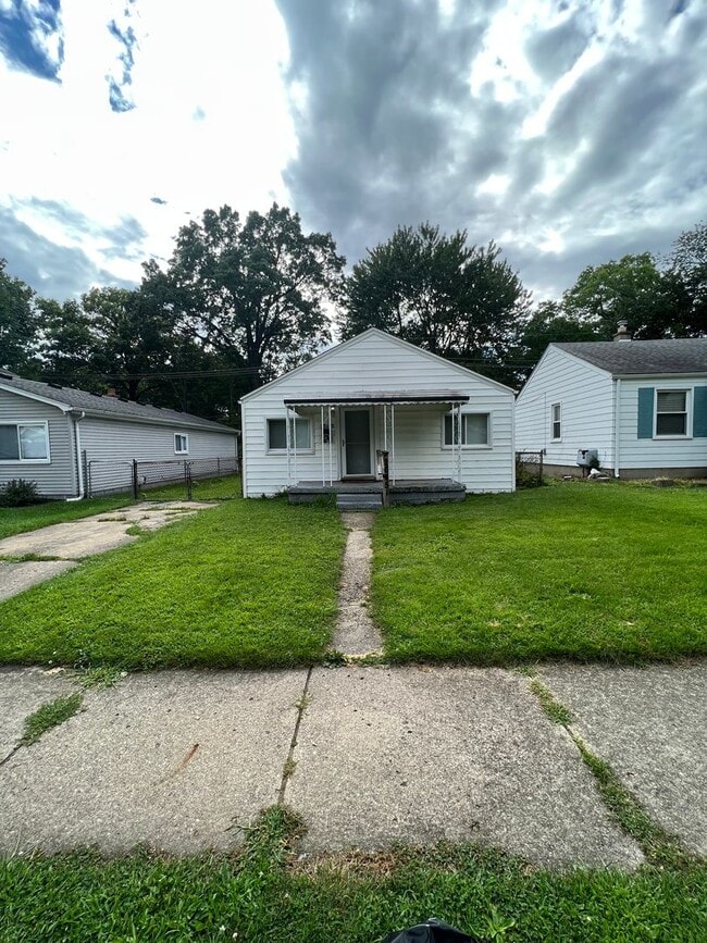 Primary Photo - 26451 Lorenz St