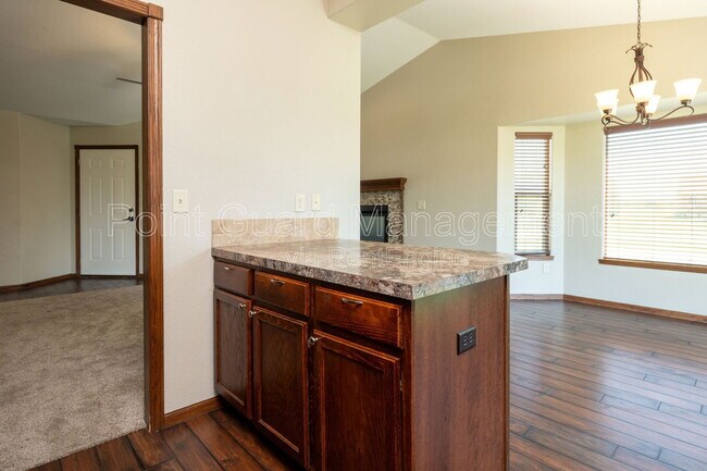 Building Photo - 711 Bristol Cir