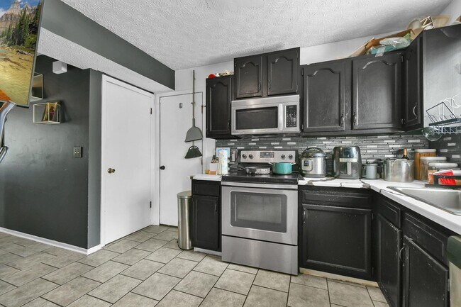 Building Photo - 3072 Bocastle Ct