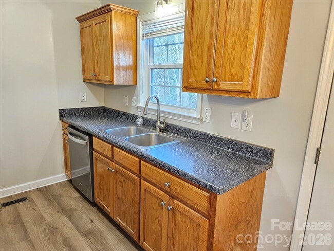 Building Photo - 1140 Allman Ridge Rd