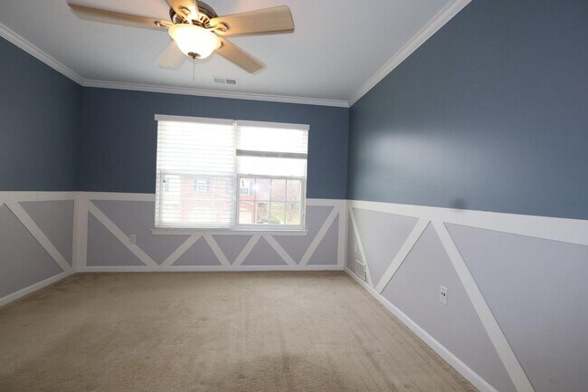 Building Photo - 47861 Cardiff Ave