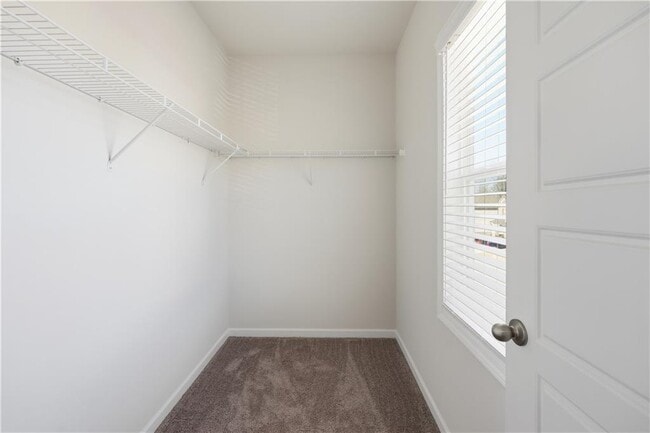 Building Photo - 1612 Dover Creek Ln