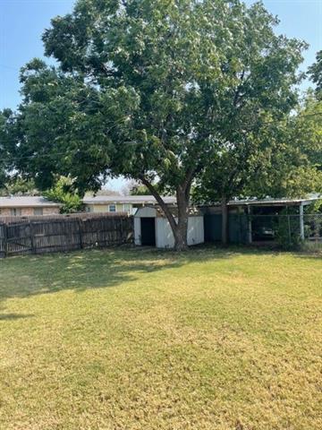 Building Photo - 2910 Bennett Dr