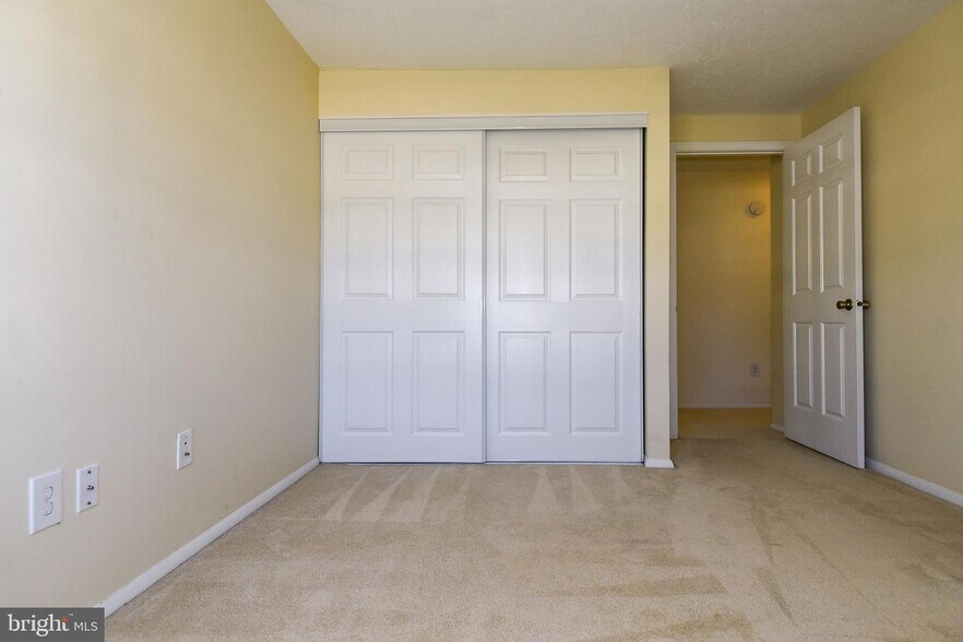 Building Photo - 4037 Broadwire Dr