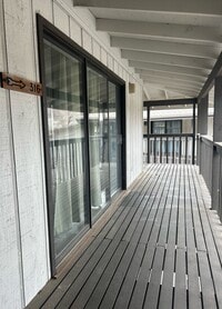 Building Photo - Hillside Apartments