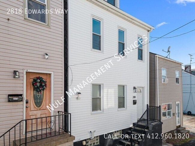 Building Photo - 2818 Edwards Wy