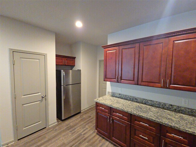 Building Photo - 626 Magnolia Bend