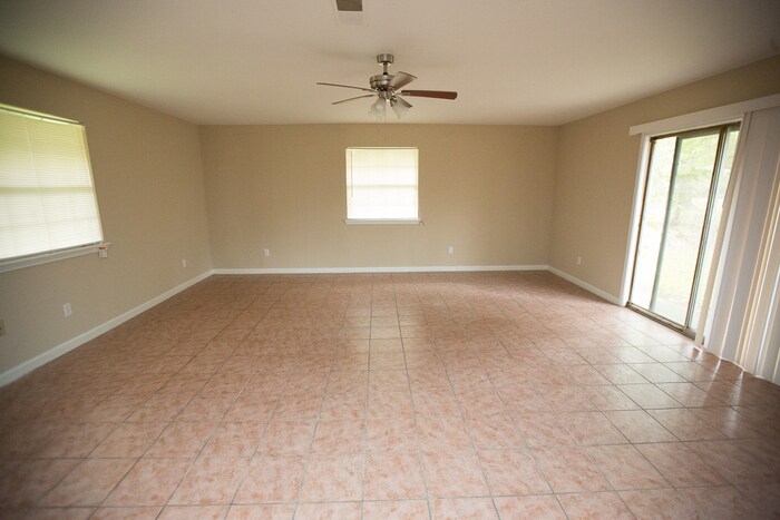 Building Photo - 5602 Briarwick Ln
