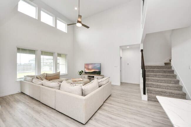 Building Photo - 1548 Dawn Hbr Dr