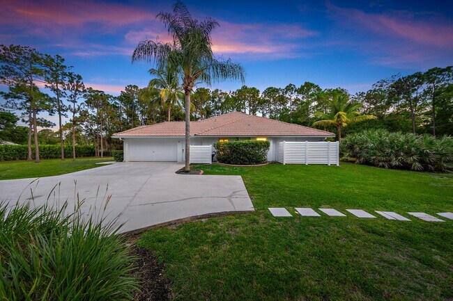 Building Photo - 15415 Alexander Run