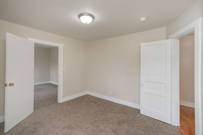 Building Photo - Charming Historic East Nash 3Bed/2Bath!
