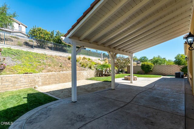 Building Photo - 24863 Carbon Ln