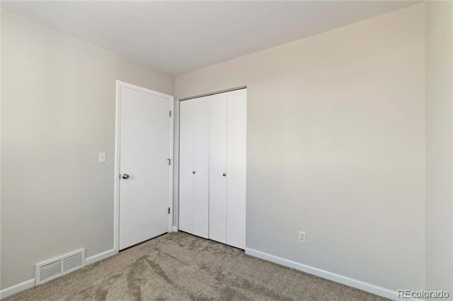 Building Photo - 11941 S Clayson St