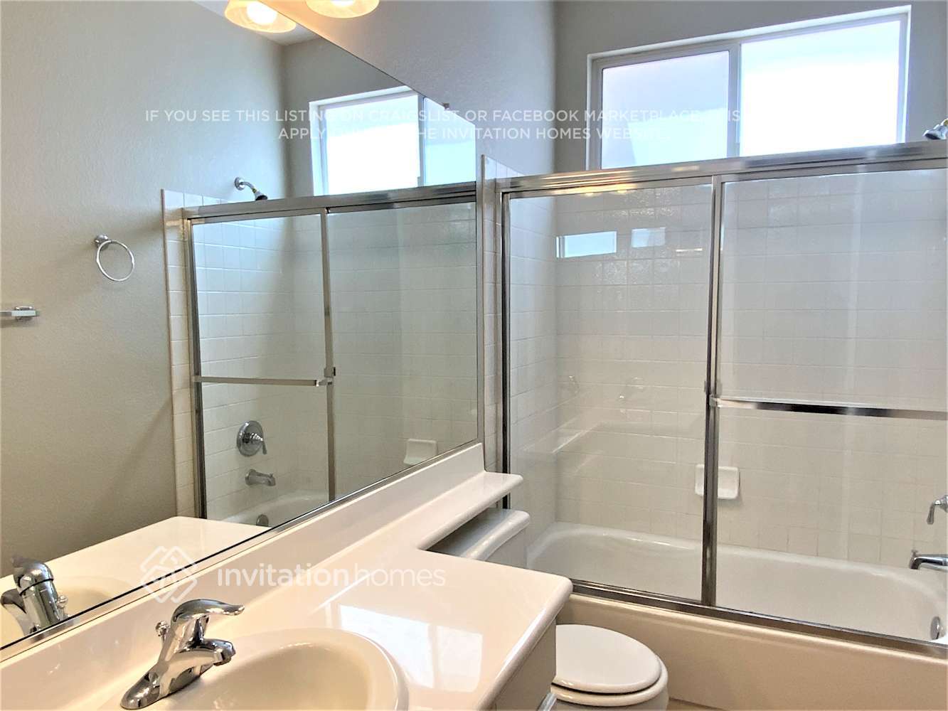 Building Photo - 2992 Scenic Valley Way