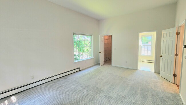 Building Photo - 7 Oenoke Ridge
