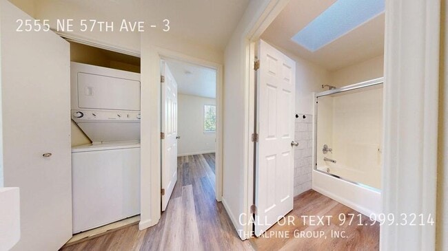 Building Photo - 2555 NE 57th Ave