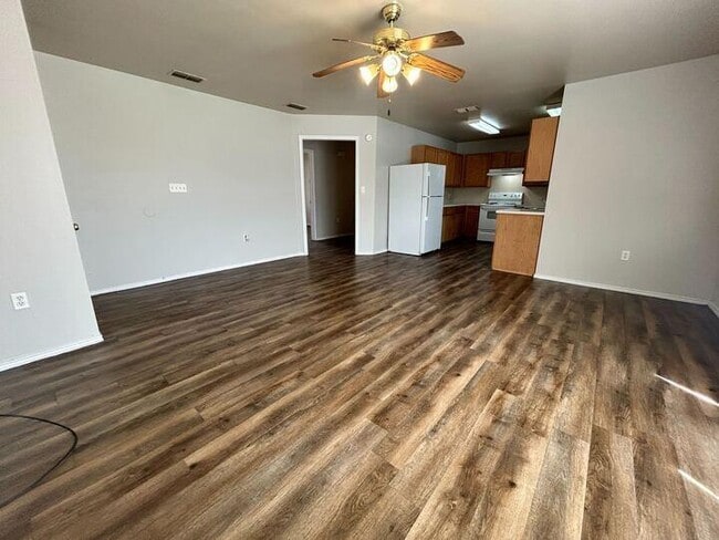 Building Photo - 1116 82nd St