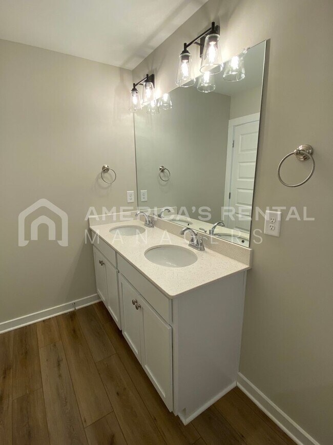Building Photo - MOVE IN SPECIAL!!! - Home for Rent in Jasper, AL!!! Available to View Now!!! - Sign a lease by 5/...