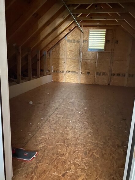 Additional Attic storage. - 137 Edgecombe Rd