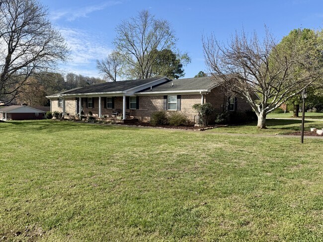 Building Photo - 4527 Terrace View Rd