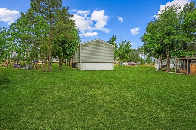 Building Photo - 863 Rd 5252
