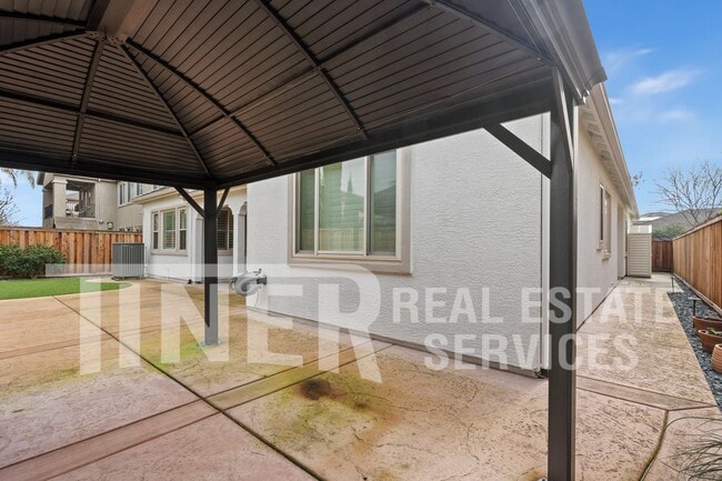 Building Photo - 3550 Coyote Rd