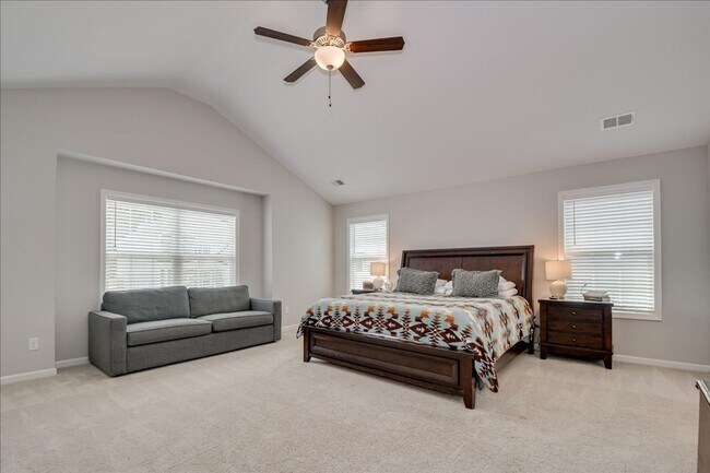 Building Photo - 211 Palisade Rdg