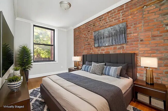 Building Photo - 200 Stanton St