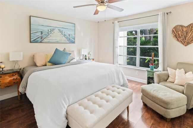 Building Photo - 811 W Oakland Park Blvd