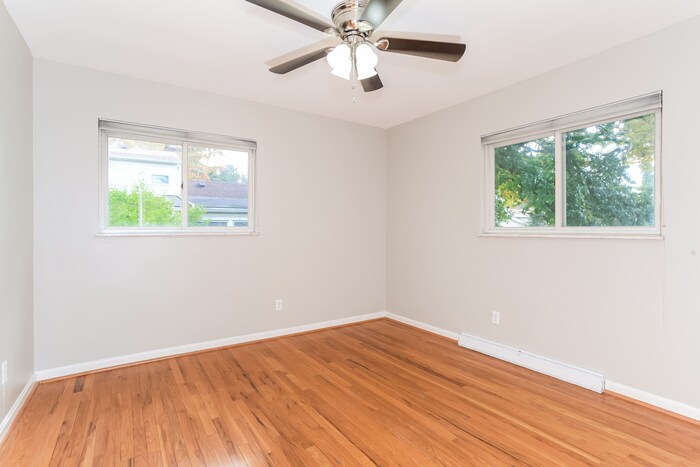 Building Photo - 1007 Pineknot Dr