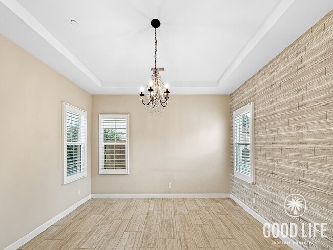 Building Photo - Stunning 3Bd/3.5Ba Home in Irvine w/Large Patio, Modern Design and 2 Master Suites!