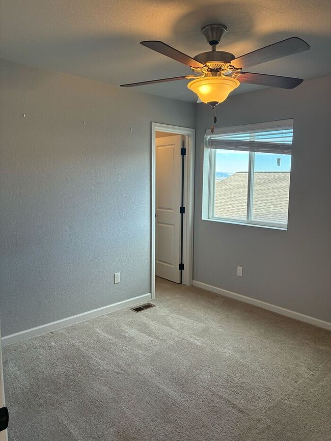 Building Photo - 3 Bed/2.5 Bath Home with Garage / Available Soon / Special Offer