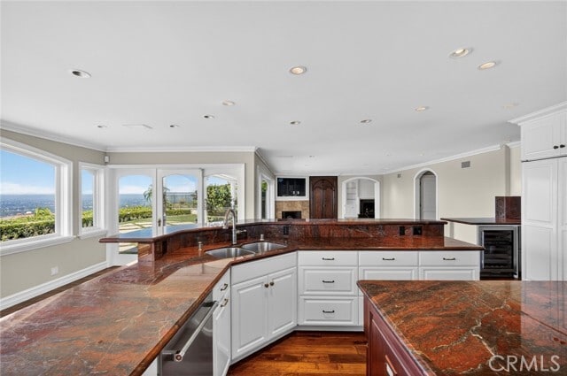 Building Photo - 49 Cambria Dr